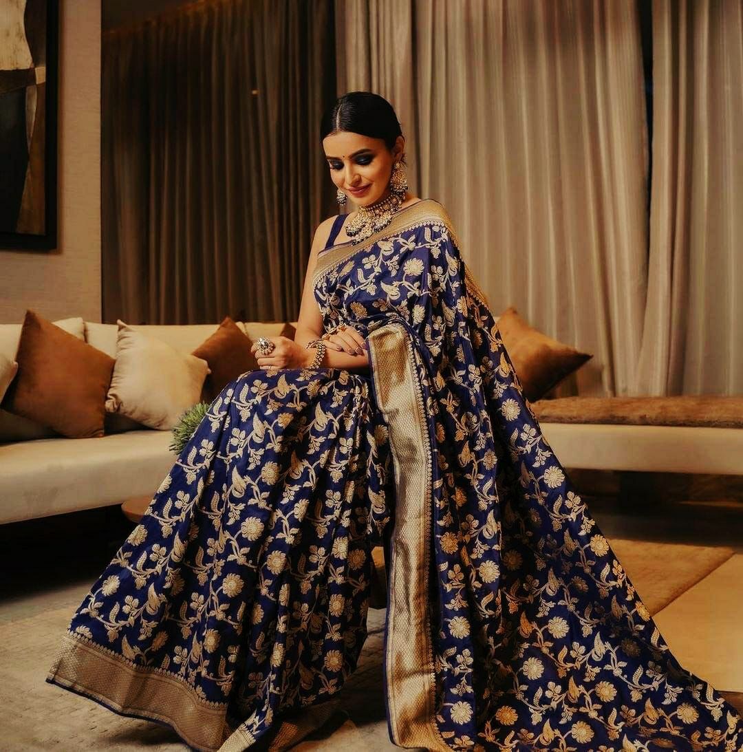Stylish Blue Soft lichi Silk Saree With Jacquard Work